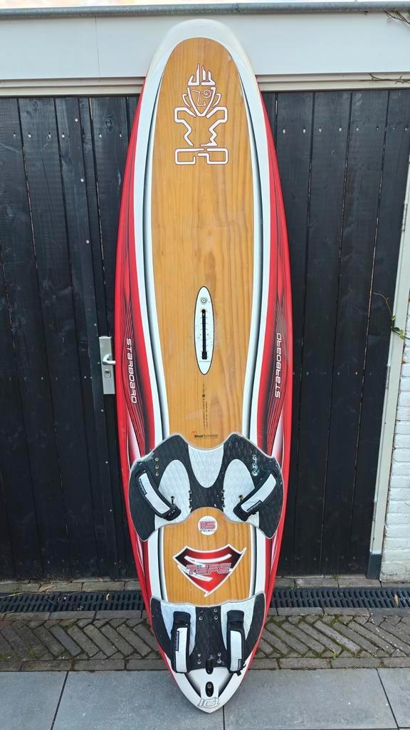 Starboard S-type 115 wood €111 / boardbag 280 x 80 €25, Watersport en Boten, Windsurfen, Gebruikt, Plank, Ophalen