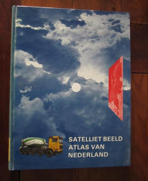 Satelliet Beeld Atlas van Nederland , Mebin, Boeken, Atlassen en Landkaarten, Zo goed als nieuw, Overige atlassen, Nederland, 1800 tot 2000
