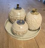 dienblad met 2 olielamp- en 1 bijpassend vaasje, Huis en Inrichting, Woonaccessoires | Kandelaars en Kaarsen, Overige materialen