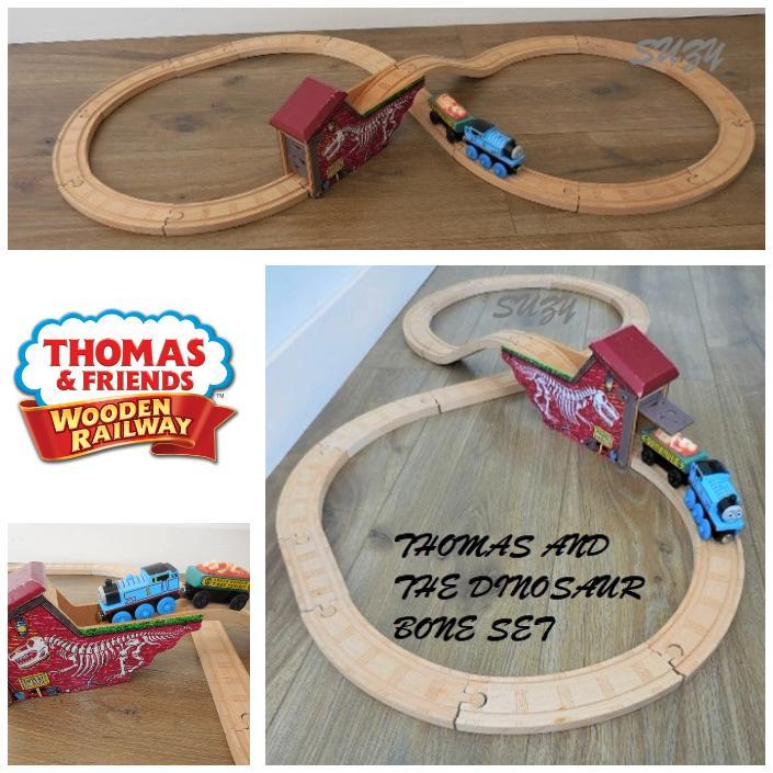 Thomas de Trein Houten Series, Thomas and the Dinosaur Bone, Kinderen en Baby's, Speelgoed | Thomas de Trein, Gebruikt, Ophalen of Verzenden