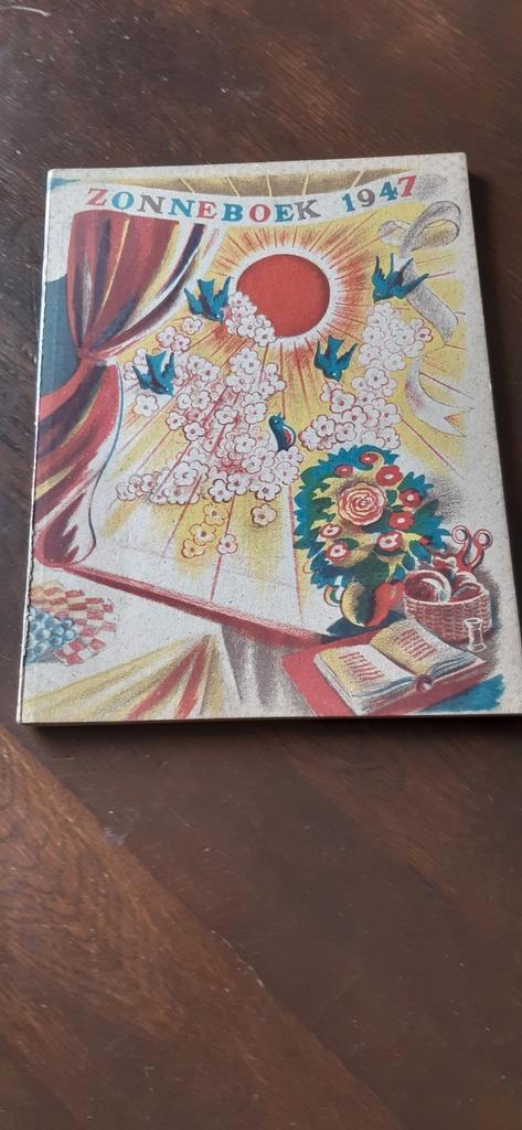 Zonneboek 1947, Boeken, Overige Boeken, Gelezen, Ophalen of Verzenden
