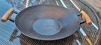Wok gietijzeren pan 36 cm France, Huis en Inrichting, Keuken | Potten en Pannen, Ophalen of Verzenden, Zo goed als nieuw, Gietijzer
