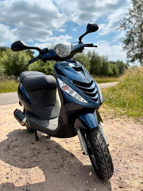 Paggio zip 4t 80cc, Fietsen en Brommers, Scooters | Piaggio, Zo goed als nieuw, Zip, Maximaal 45 km/u, Benzine, Ophalen