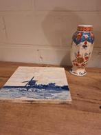 Delfts blauwe tegel en vaasje Porceleyne Fles, Ophalen of Verzenden