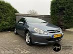 Peugeot 307 CC 2.0-16V Cabrio Nieuwe APK Leder Stoelverwarmi, Auto's, Peugeot, Voorwielaandrijving, 4 cilinders, Cabriolet, 4 stoelen