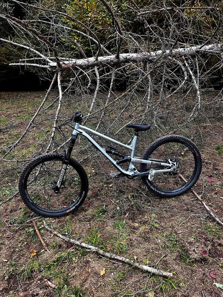 Commencal Clash Fully MTB, Fietsen en Brommers, Fietsen | Mountainbikes en ATB, Zo goed als nieuw, Heren, Overige merken, Fully