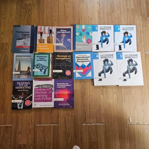Boeken Finance & Control opleiding, Boeken, Economie, Management en Marketing, Zo goed als nieuw, Accountancy en Administratie