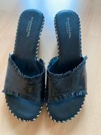 Italiaanse leren instapper maat 41, Kleding | Dames, Schoenen, Ophalen of Verzenden, Zo goed als nieuw, Zwart, Sandalen of Muiltjes