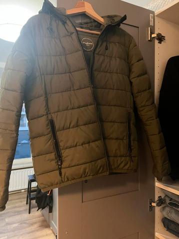 Winterjas beschikbaar voor biedingen