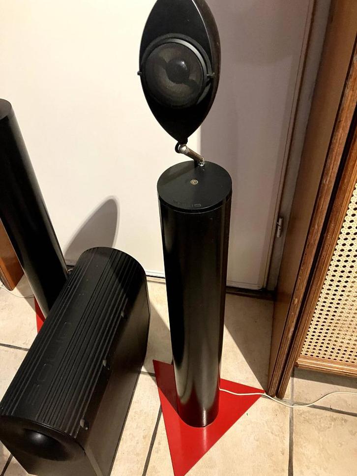 Bowers & Wilkins Solid Ovale Luidsprekers, Audio, Tv en Foto, Luidsprekers, Zo goed als nieuw, Front, Rear of Stereo speakers