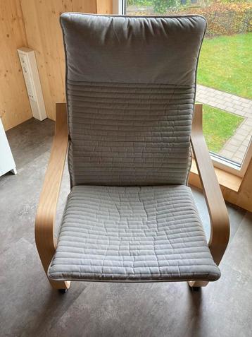 In nieuwstaat verkerende fauteuil stoel beschikbaar voor biedingen