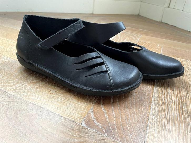 Loints:  Zwart leren schoenen met klittenband . Maat 40, Kleding | Dames, Schoenen, Gedragen, Instappers, Zwart, Ophalen of Verzenden