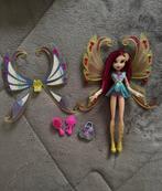 Winx ClubTecna Enchantix doll 2004, Ophalen of Verzenden, Zo goed als nieuw