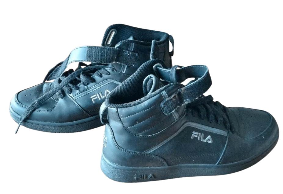 Vrijwel nieuwe FILA Schoenen, Zwart, Ophalen of Verzenden, Fila, Sneakers of Gympen