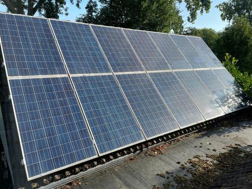 14 Zonnepanelen, Doe-het-zelf en Verbouw, Zonnepanelen en Toebehoren, Gebruikt, Compleet systeem, 200 wattpiek of meer, Ophalen