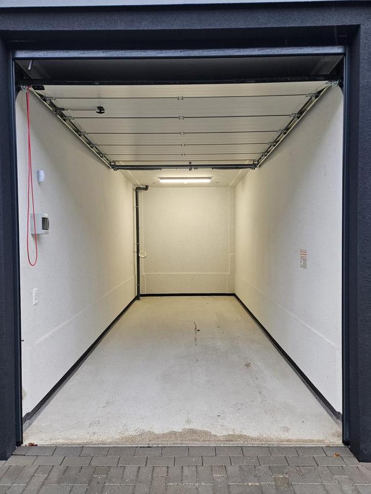 Bedrijfsunit te huur A1 locatie Assen, Zakelijke goederen, Bedrijfs Onroerend goed, Opslag of Loods, Huur