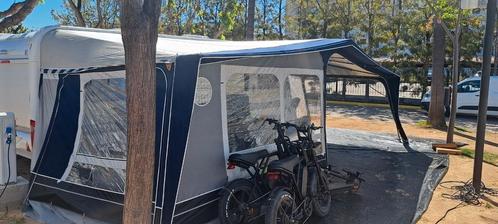 Isabella voortent omloop maat 11, Caravans en Kamperen, Voortenten en Luifels, Zo goed als nieuw, Ophalen of Verzenden