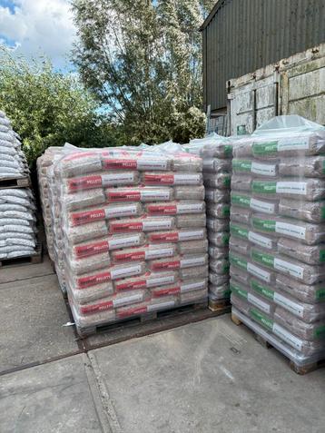 EENMALIGE PALLET ACTIE HOUTPELLETS beschikbaar voor biedingen