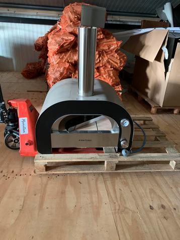 Pizza oven beschikbaar voor biedingen