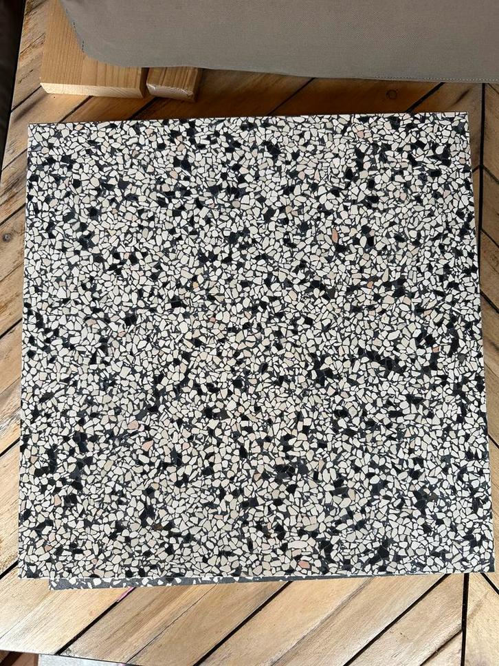 9 stuks terrazzo tegels 40 x 40 cm - nieuw, Doe-het-zelf en Verbouw, Tegels, Zo goed als nieuw, Vloertegels, Graniet, 40 tot 60 cm
