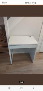 Micke Bureau - Compact en Stijlvol, Huis en Inrichting, Bureaus, Ophalen of Verzenden, Gebruikt