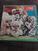 Steiff Catalogus Noviteiten '77, Ophalen of Verzenden, Gelezen, Catalogus