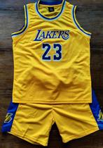 Lakers basketball tenue nr. 23 LeBron James . maat M, Sport en Fitness, Basketbal, Nieuw, Kleding, Verzenden