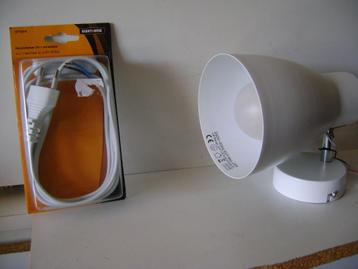 Nieuwe wandlamp wit LM Design Noordwijk beschikbaar voor biedingen