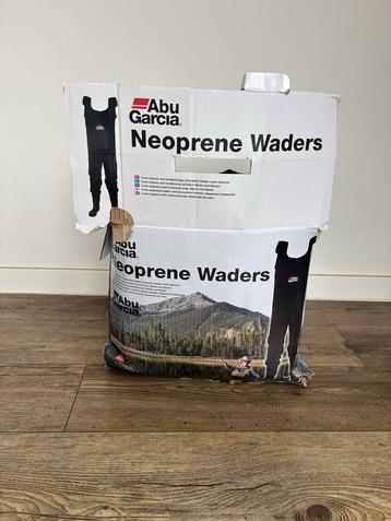 Abu Garcia Waterpak 40/41 - Zo goed als nieuw! beschikbaar voor biedingen