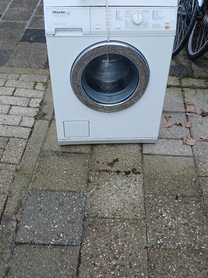 Miele Wasmachine - Loop of Sloop!, Witgoed en Apparatuur, Wasmachines, Gebruikt, Voorlader, 6 tot 8 kg, 85 tot 90 cm, 1200 tot 1600 toeren