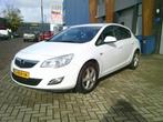 Opel Astra 1.4 Selection 2011 Airco Cruise 5-drs, Auto's, Voorwielaandrijving, Gebruikt, 4 cilinders, Wit