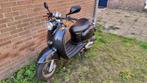 Retro scooter roma klein model 2008 3733km nette staat, Fietsen en Brommers, Overige merken, Benzine, Gebruikt, Ophalen