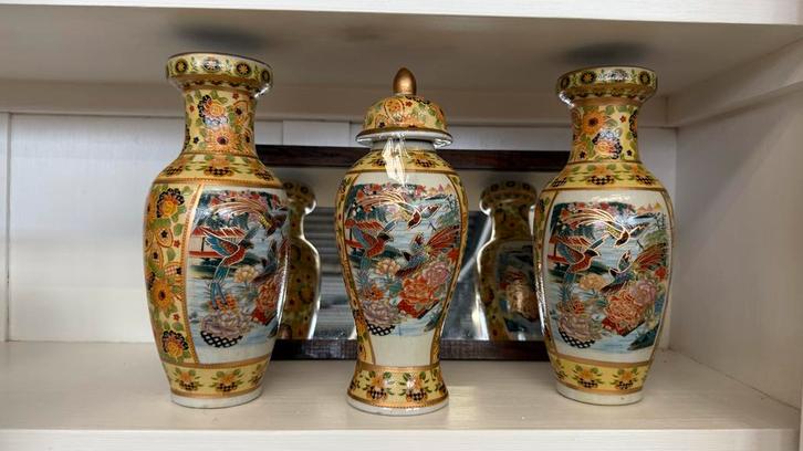 Satsuma Aardewerk Vazen Set - Compleet, Antiek en Kunst, Antiek | Vazen, Ophalen of Verzenden