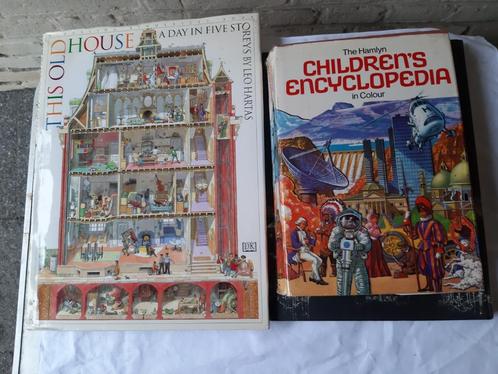 The Hamlyn The Children’s Encyclopedia., Boeken, Partijen en Verzamelingen, Zo goed als nieuw, Populaire fictie, Ophalen of Verzenden