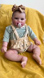 Reborn Pop 75cm - Levensecht & Gedetailleerd, Kinderen en Baby's, Ophalen of Verzenden, Zo goed als nieuw, Babypop