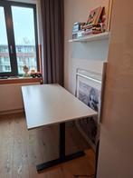 Ikea Hoog/Laag Bureau met Draadkorf, Ophalen, Zo goed als nieuw