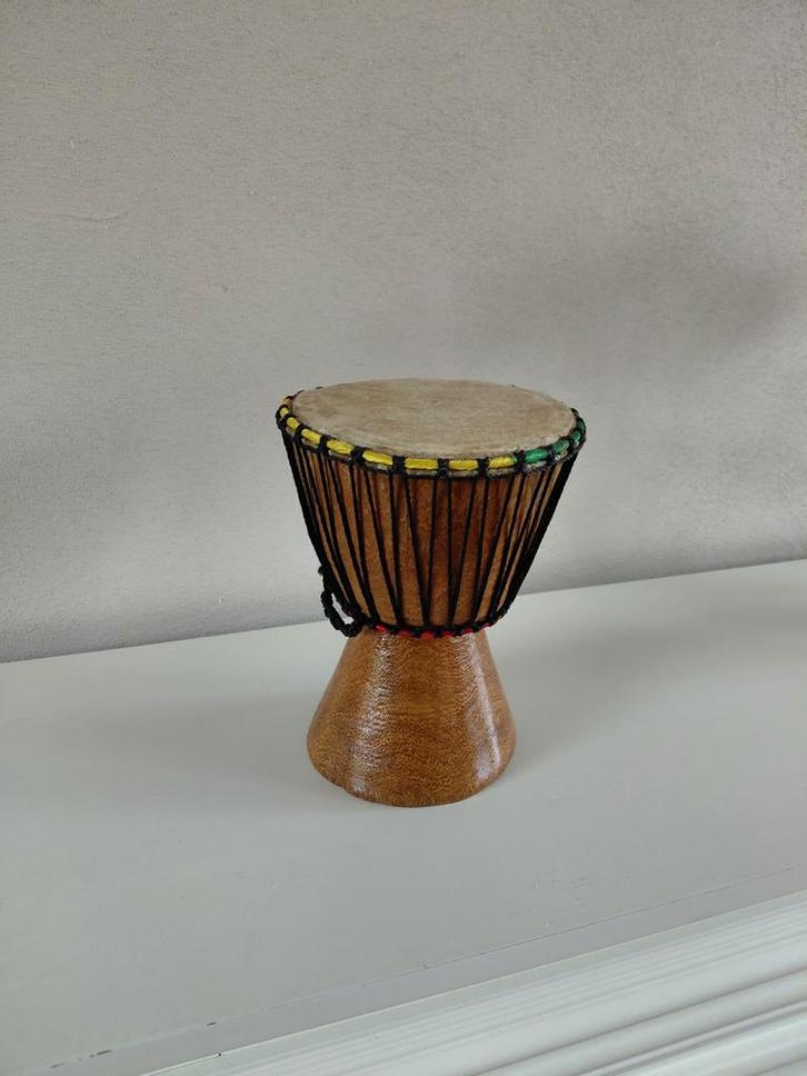 Djembé trommel (west Afrika), Muziek en Instrumenten, Percussie, Ophalen of Verzenden
