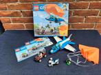 Lego City - Politievliegtuig en boef met parachute 60208, Ophalen of Verzenden, Zo goed als nieuw, Complete set, Lego