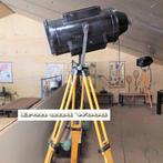 Vintage zwarte spot - verstelbaar oud houten statief, Gebruikt, Glas, Ophalen of Verzenden, Vintage stoer robuust loft oud industrieel theaterspot zwart