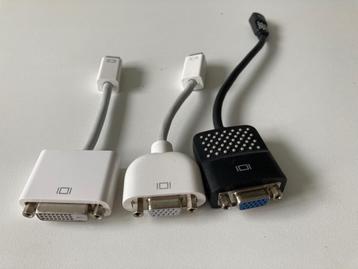 adapters Mac:  mini DVI-VGA, thunderbolt2-VGA en mini DVI-VI beschikbaar voor biedingen