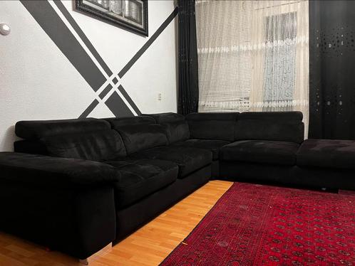 Zwarte hoekbank te koop, Huis en Inrichting, Banken | Complete zithoeken, Gebruikt, Hout, Stof, Ophalen