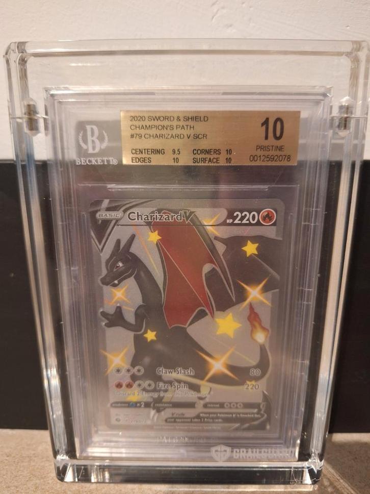 Charizard V SCR - Champions Path - BGS 10 Pristine, Hobby en Vrije tijd, Verzamelkaartspellen | Pokémon, Nieuw, Losse kaart, Foil