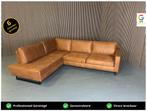 GRATIS LEVERING Hoekbank Cognac 275x215 SHOWROOMMODEL, 250 tot 300 cm, Stof, Hoekbank, Nieuw