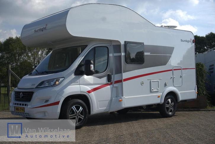 Capron 4 slaapplekken Capron A60/a132, Caravans en Kamperen, Campers, Bedrijf, Carado, Diesel, Handgeschakeld, 5 tot 6 meter, Airconditioning