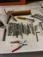 2 dozen met rommelmarkt spullen, Ophalen of Verzenden, Zo goed als nieuw