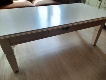 Salontafel  beschikbaar voor biedingen