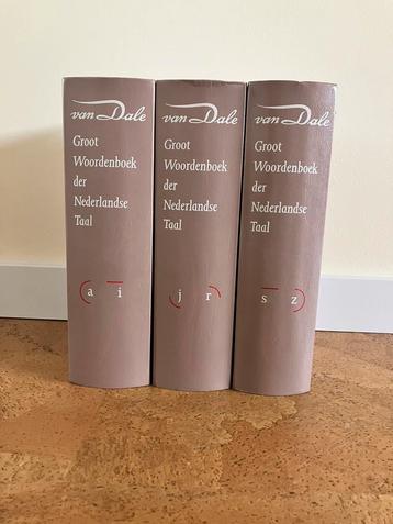 Van Dale woordenboek Nederlands beschikbaar voor biedingen