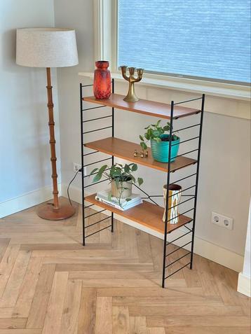 Vintage wandmeubel WHB design modulair teak jaren 50/60 beschikbaar voor biedingen