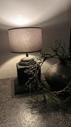 Oude eikenhouten poer lamp met grenen details, Antiek en Kunst, Ophalen of Verzenden