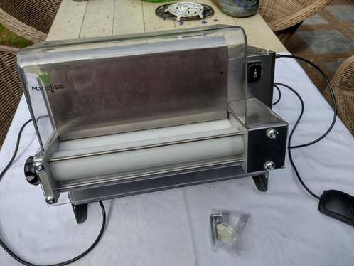 Martellato 30 cm deegroller/uitrol machine, Huis en Inrichting, Keuken | Keukenbenodigdheden, Nieuw, Ophalen of Verzenden